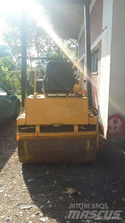 Bomag 120 Tandemové válce