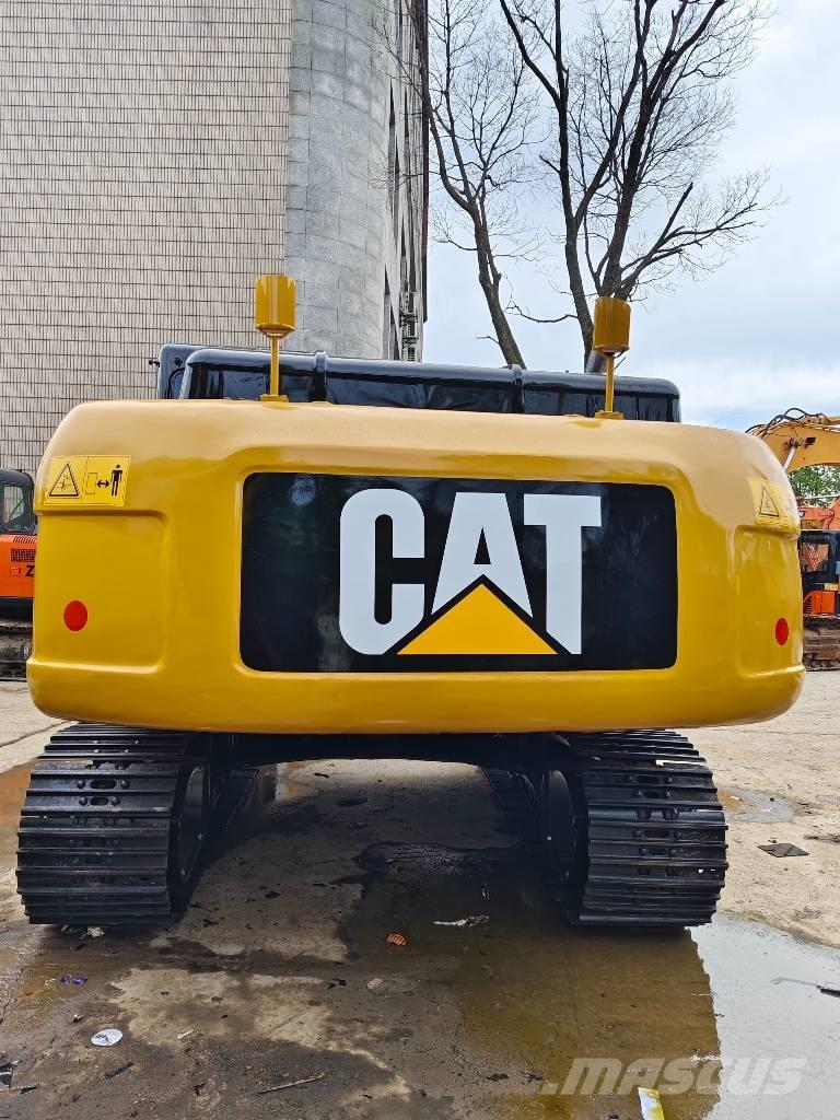 CAT 330D2L Pásová rýpadla