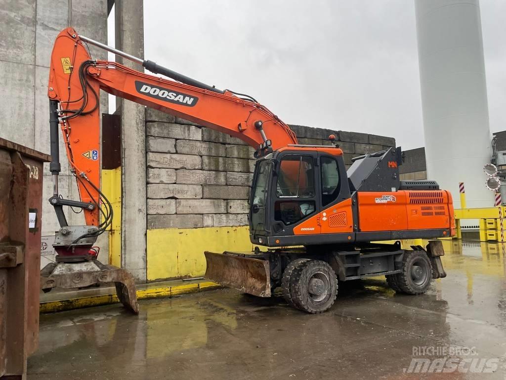 Doosan DX 210 W - 5 Kolová rýpadla