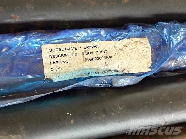 Miller MGB 200 Bourací kladiva / Sbíječky