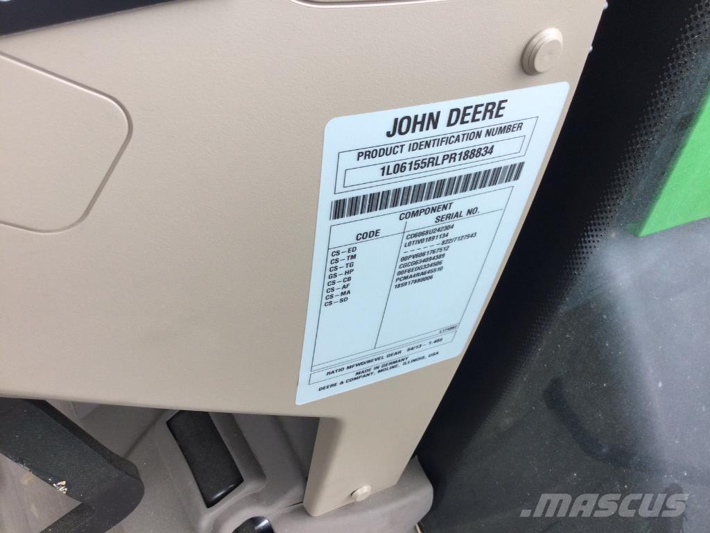 John Deere 6R155 Traktory