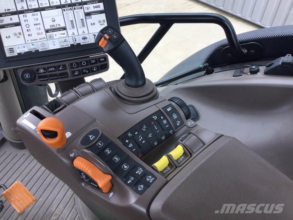 John Deere 6R155 Traktory