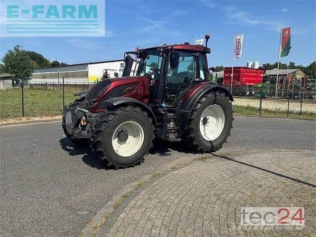 Valtra n 155 ed Traktory