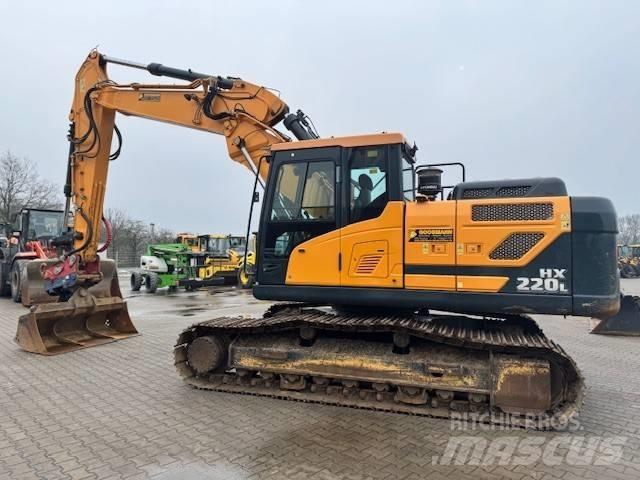 Hyundai HX 220 L Pásová rýpadla