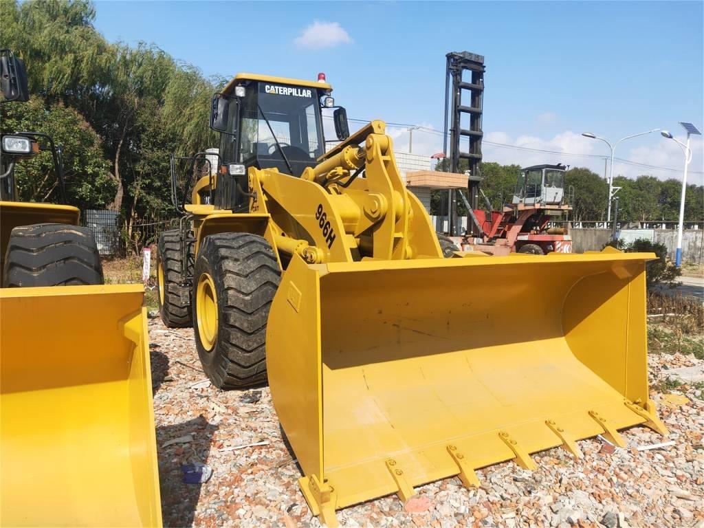 CAT 966 H Kolové nakladače