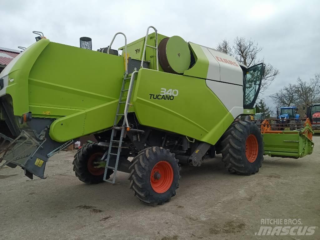 CLAAS Tucano 340 Sklízecí mlátičky