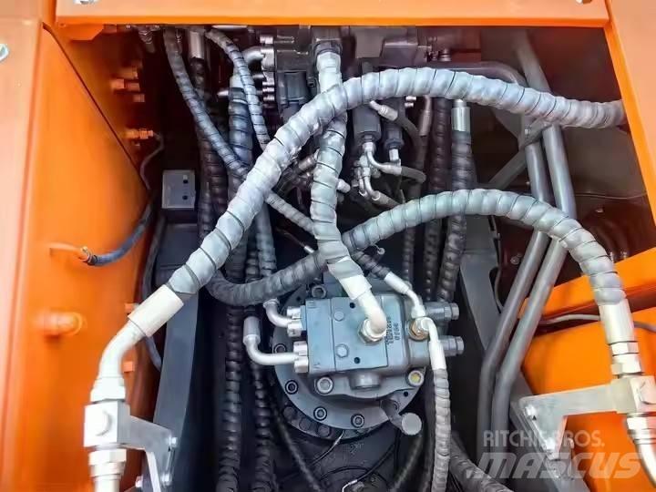 Doosan DH300 Pásová rýpadla