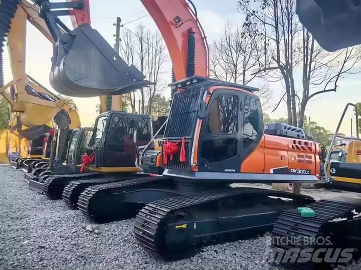 Doosan DH300 Pásová rýpadla