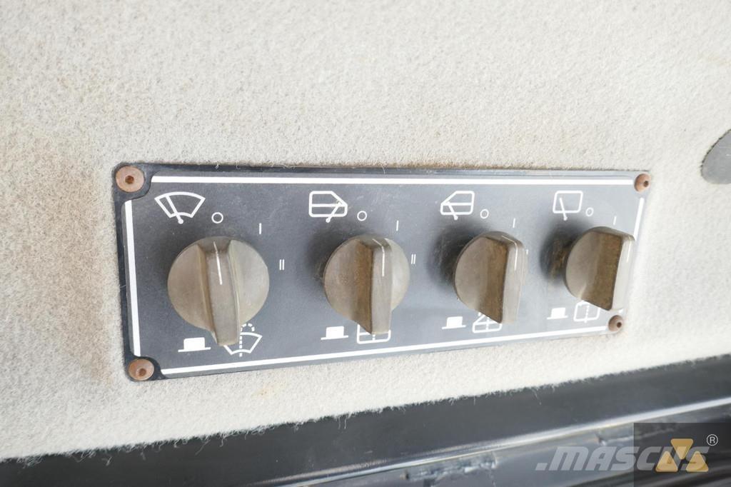 CAT D6T LGP Pásové dozery