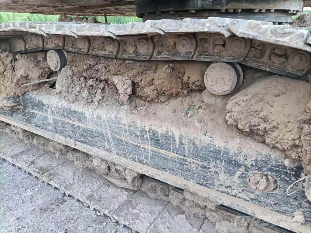 CAT 323GX Obojživelná rypadla