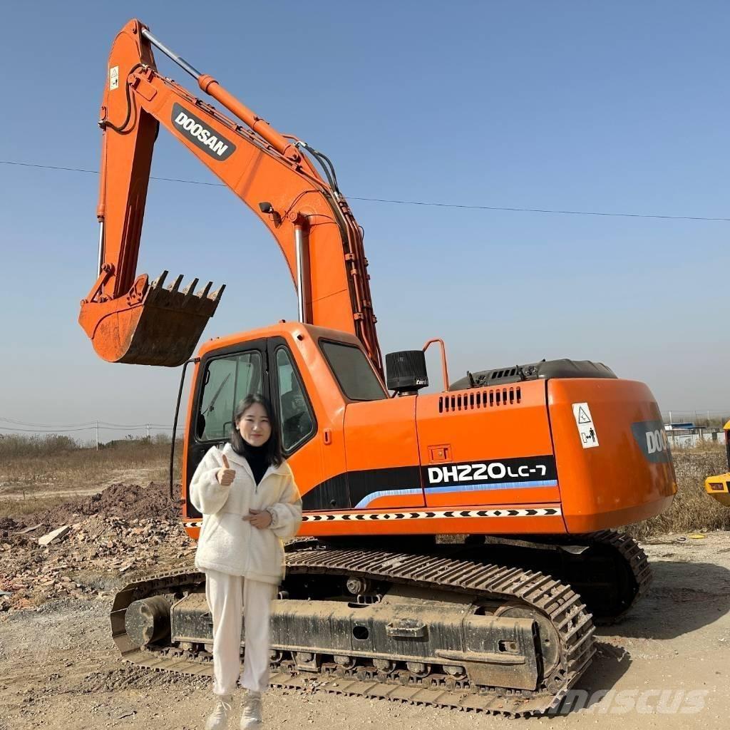 Doosan DH220LC-7 Pásová rýpadla
