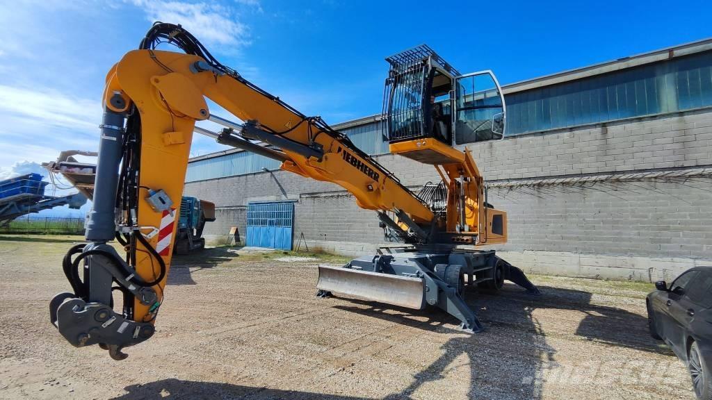 Liebherr LH 30 M Stroje pro manipulaci s odpadem