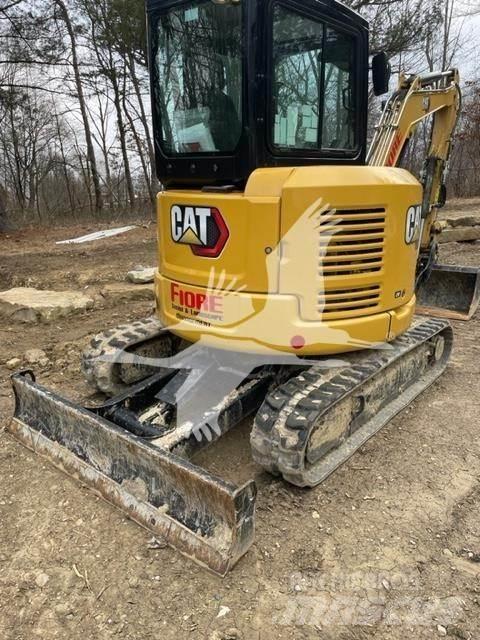 CAT 303.5E2 CR Mini rýpadla < 7t