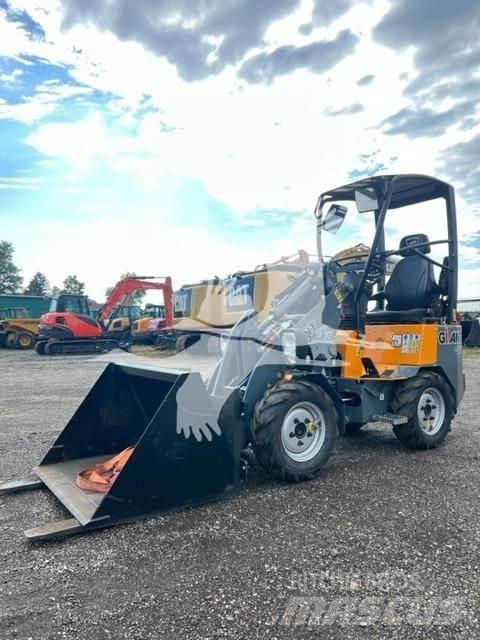 GiANT G1200 Kolové nakladače