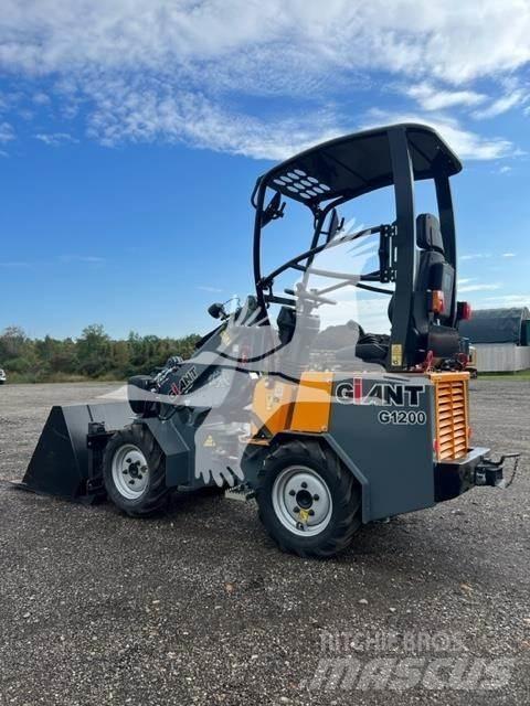 GiANT G1200 Kolové nakladače