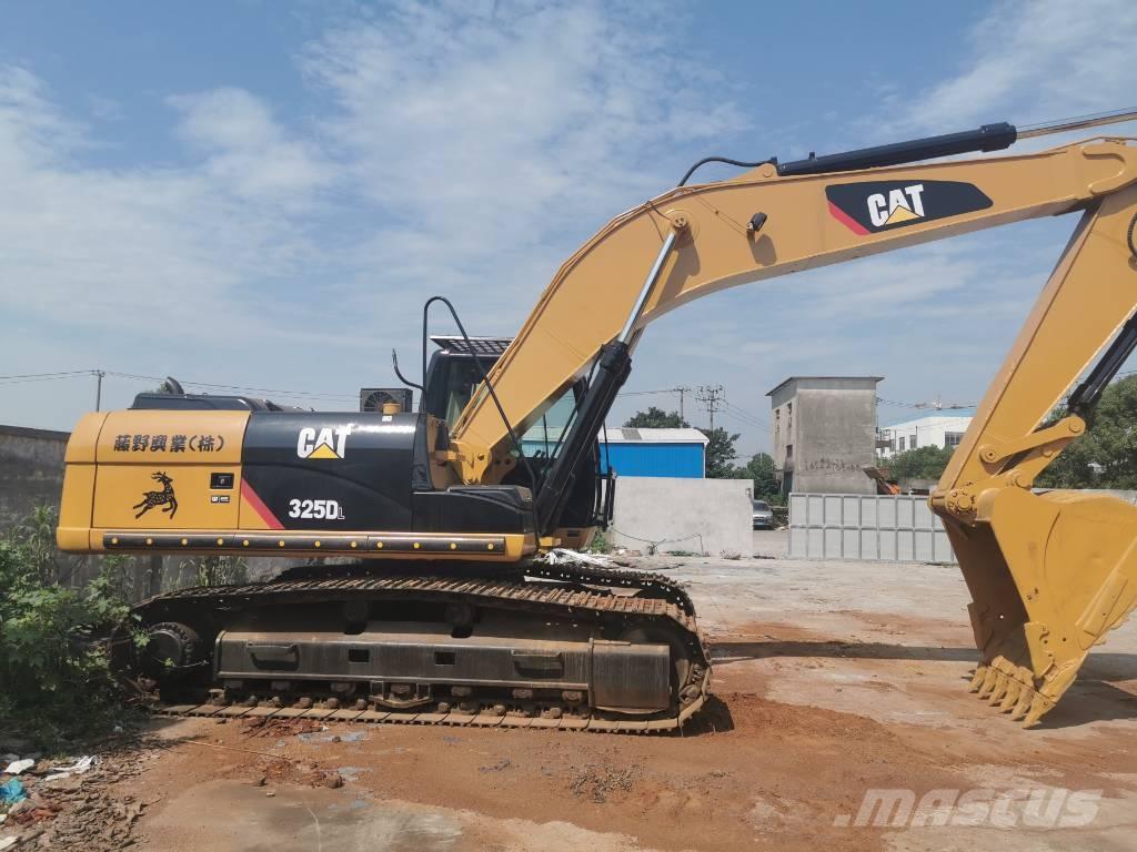 CAT 325DL Pásová rýpadla