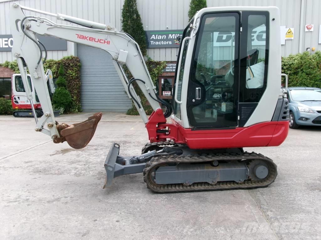 Takeuchi TB 228 Mini rýpadla < 7t