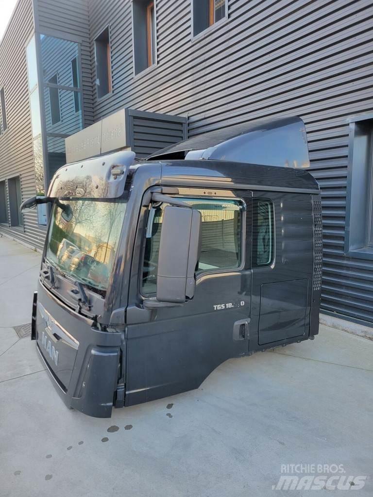 MAN TGS EURO 6 Kabiny a interiér