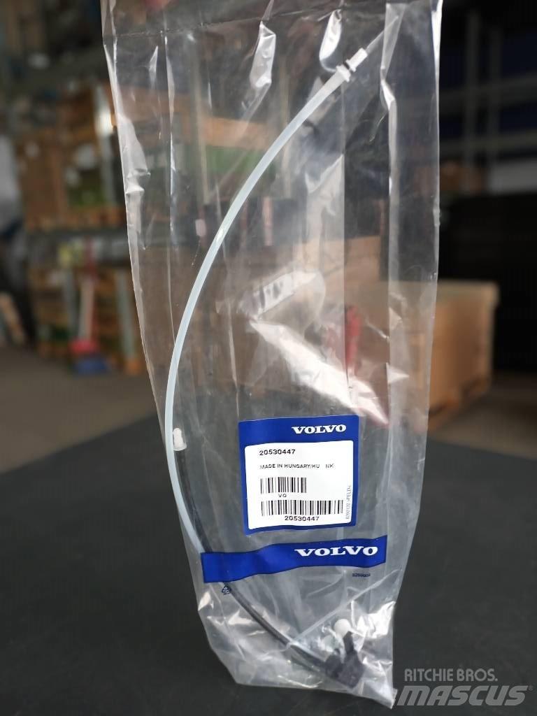 Volvo VALVE 20530447 Kabiny a interiér