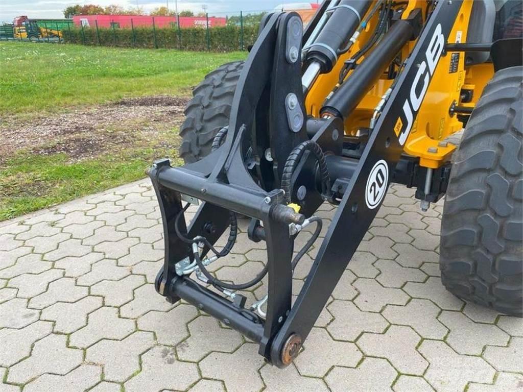 JCB 406 AGRI Kolové nakladače