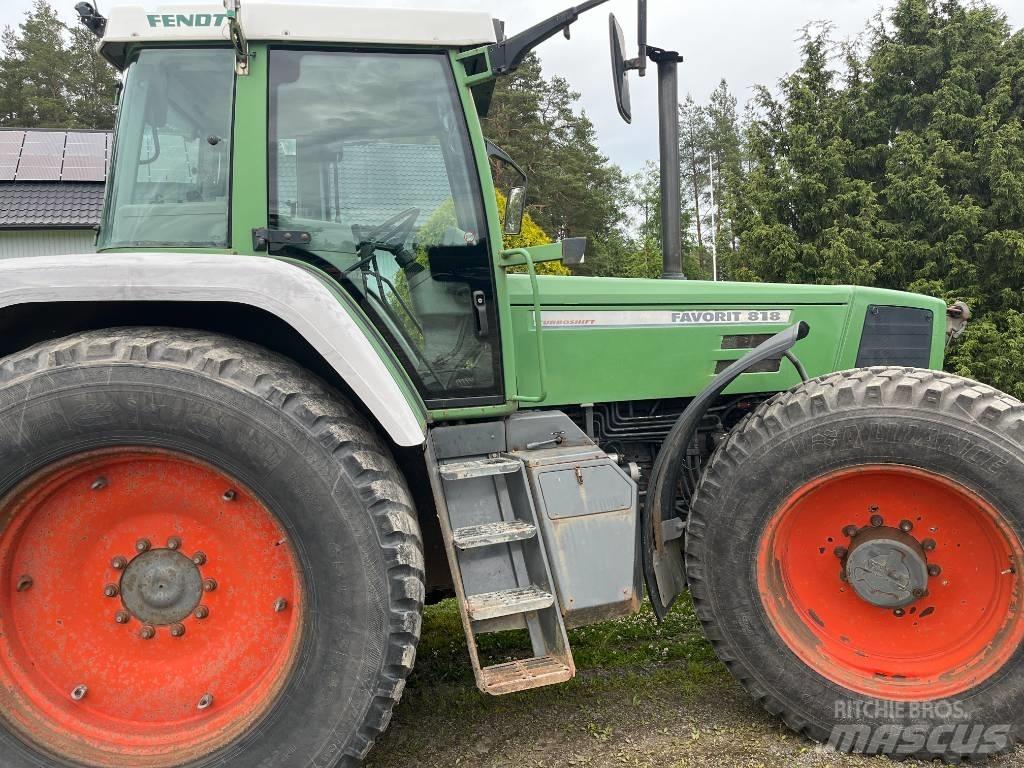 Fendt 818-4 Traktory