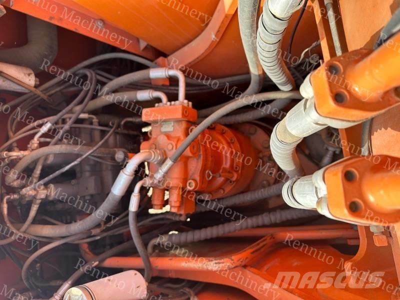 Doosan DH220LC-7 Pásová rýpadla