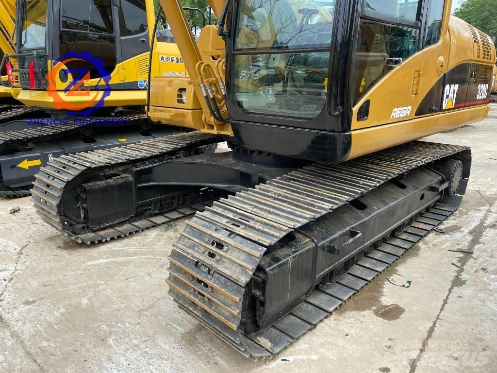 CAT 320 C Pásová rýpadla