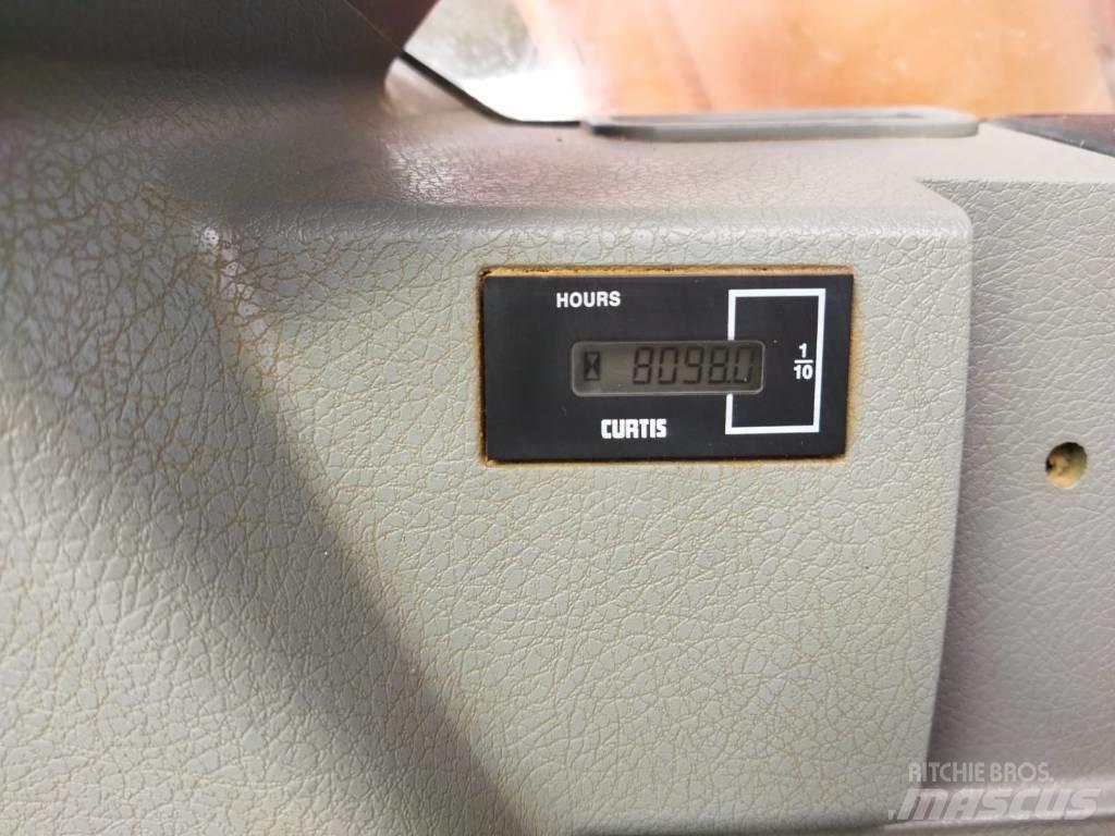 Doosan DX 140 W Kolová rýpadla