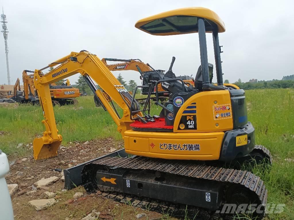 Komatsu PC 40 Pásová rýpadla