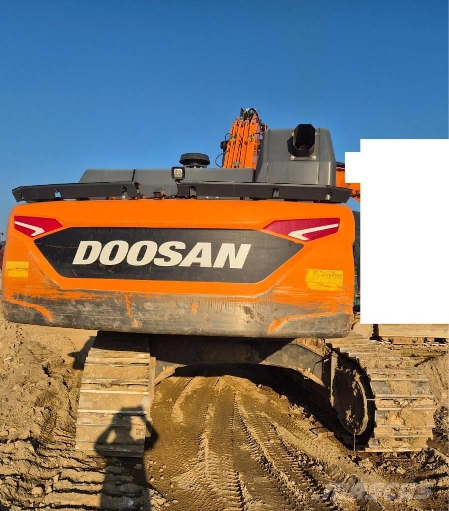 Doosan DX 400 LC-7 Pásová rýpadla