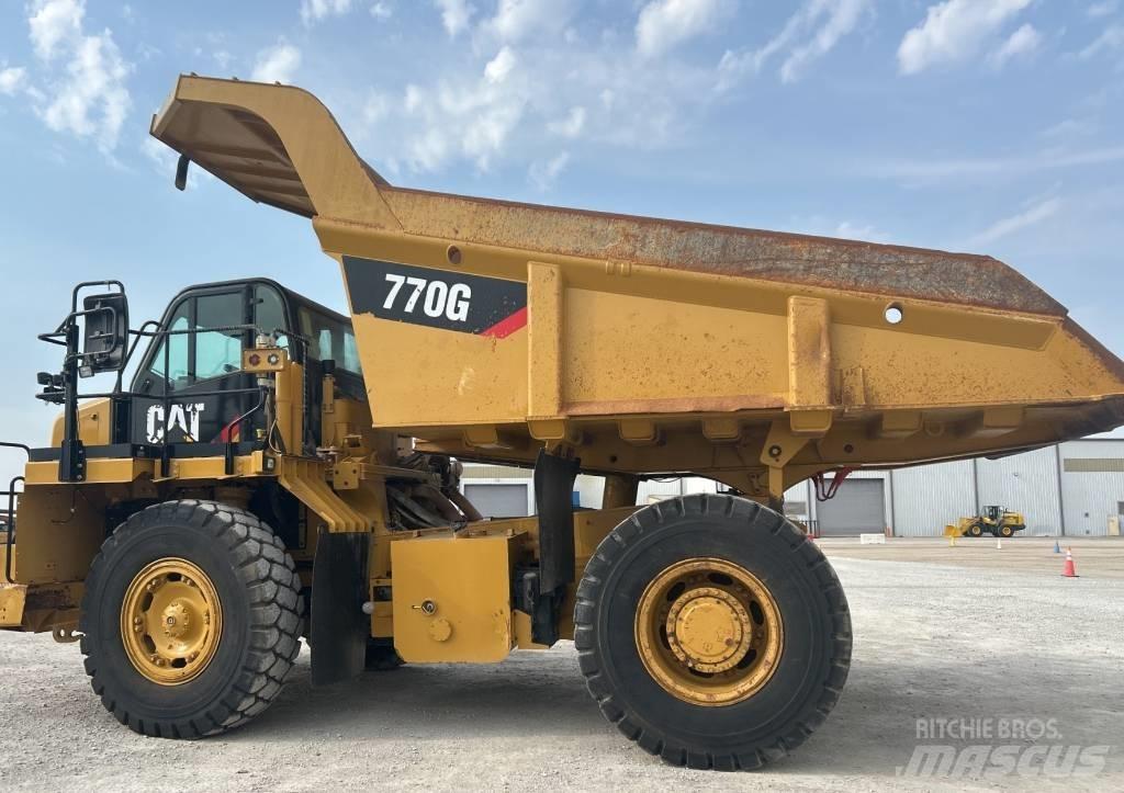 CAT 770 G Kloubové dempry
