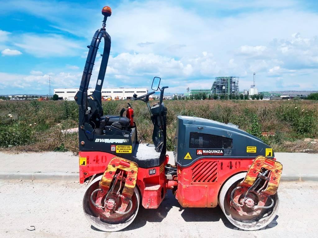 Bomag BW 120 AD-4 Tandemové válce