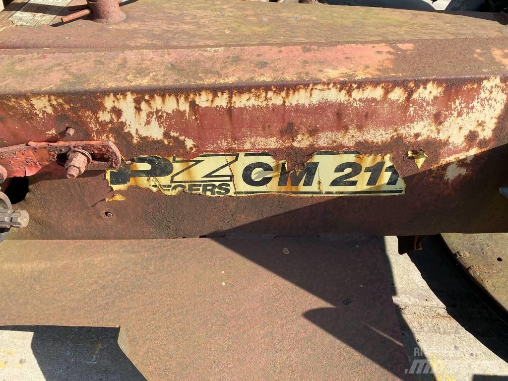 PZ CM 211 Žací stroje