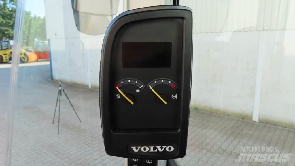 Volvo SD 75 B Tahačové válce