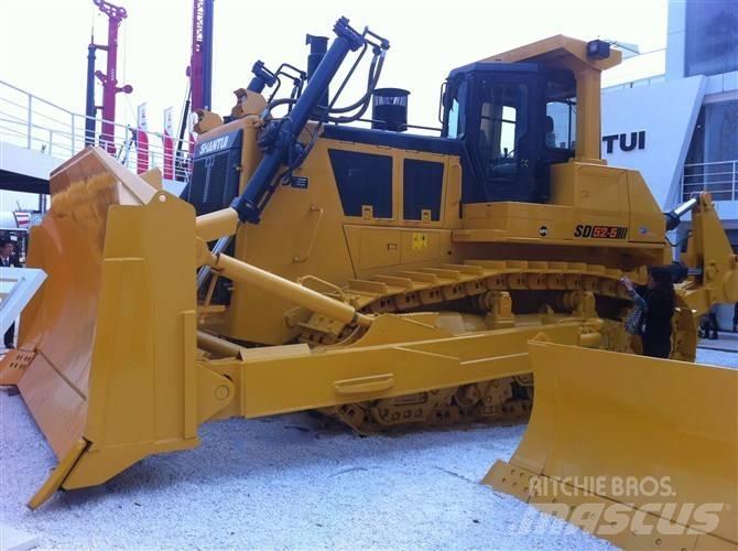 Komatsu D 65 EX-16 Pásové dozery