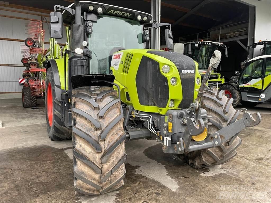CLAAS Arion 660 Traktory