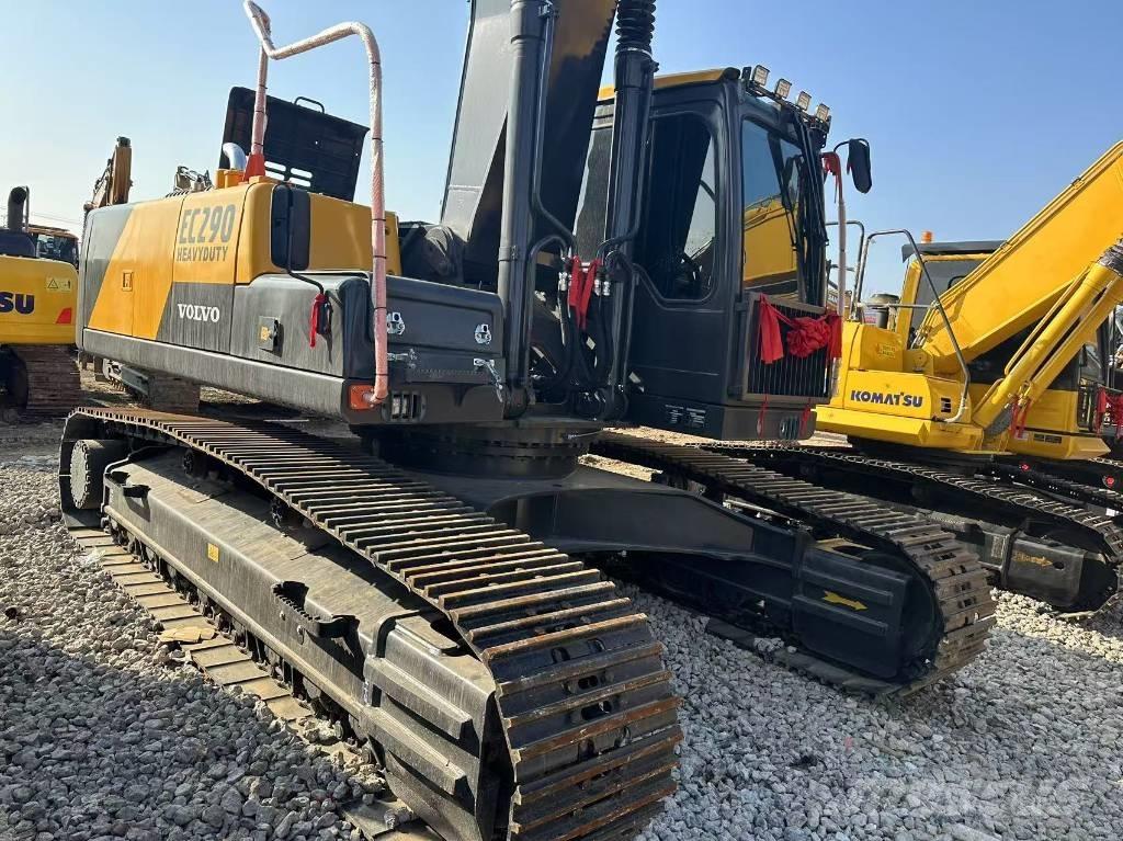 Volvo EC 290 Midi rýpadla 7t - 12t