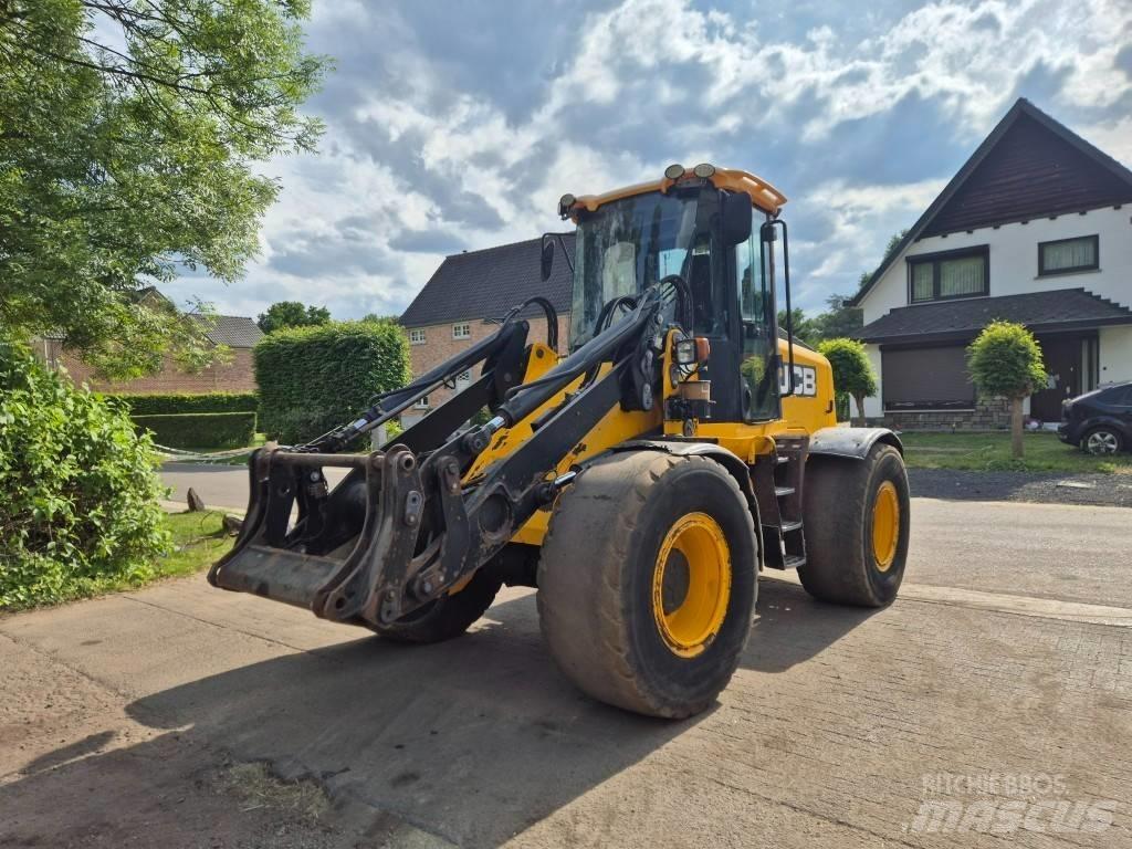 JCB 416 HT Kolové nakladače