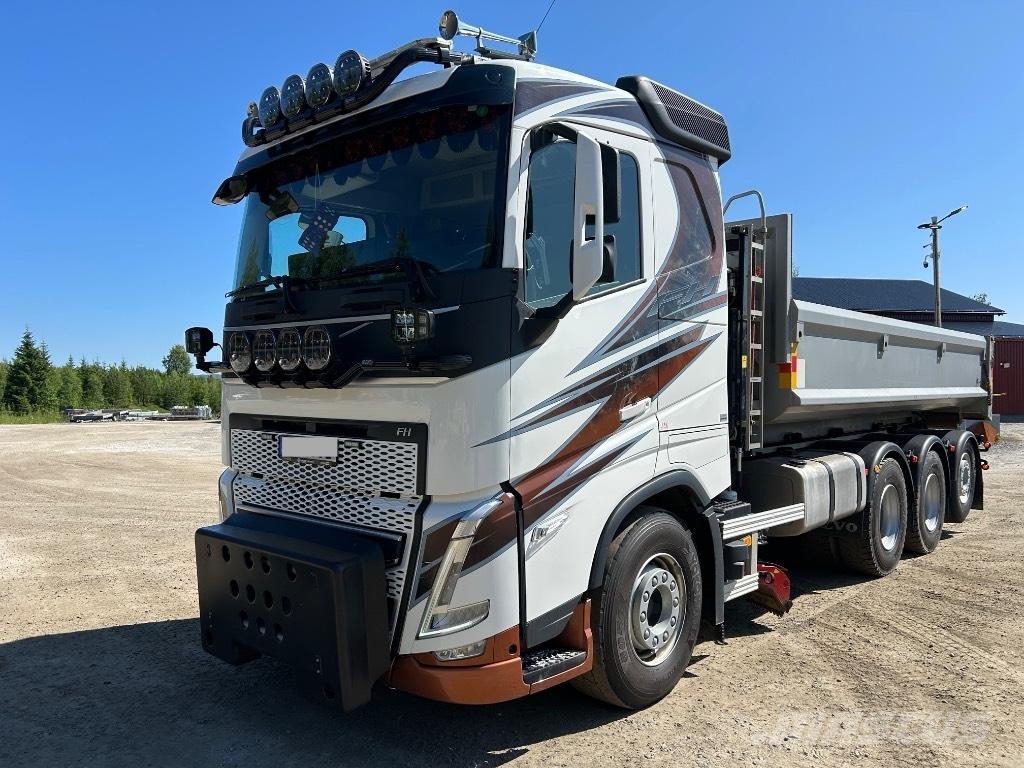 Volvo FH 540 8x4 Hákový nosič kontejnerů