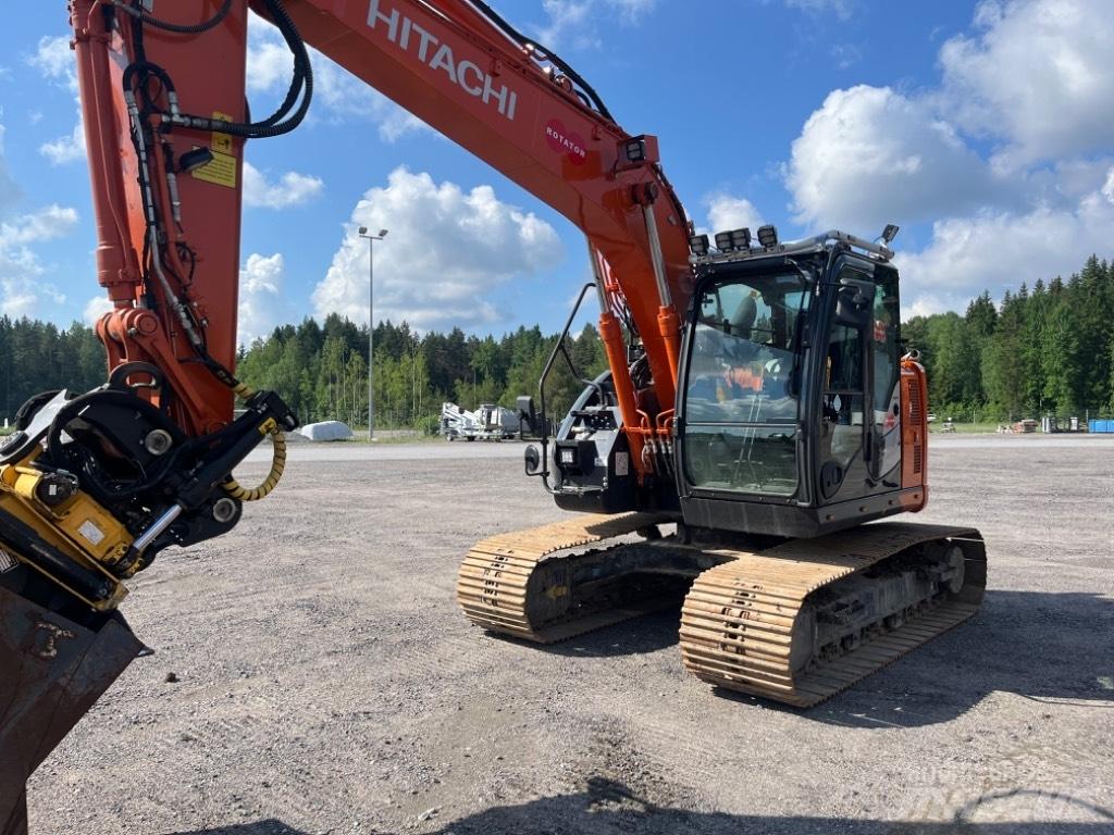 Hitachi ZX 135 US-6 Pásová rýpadla