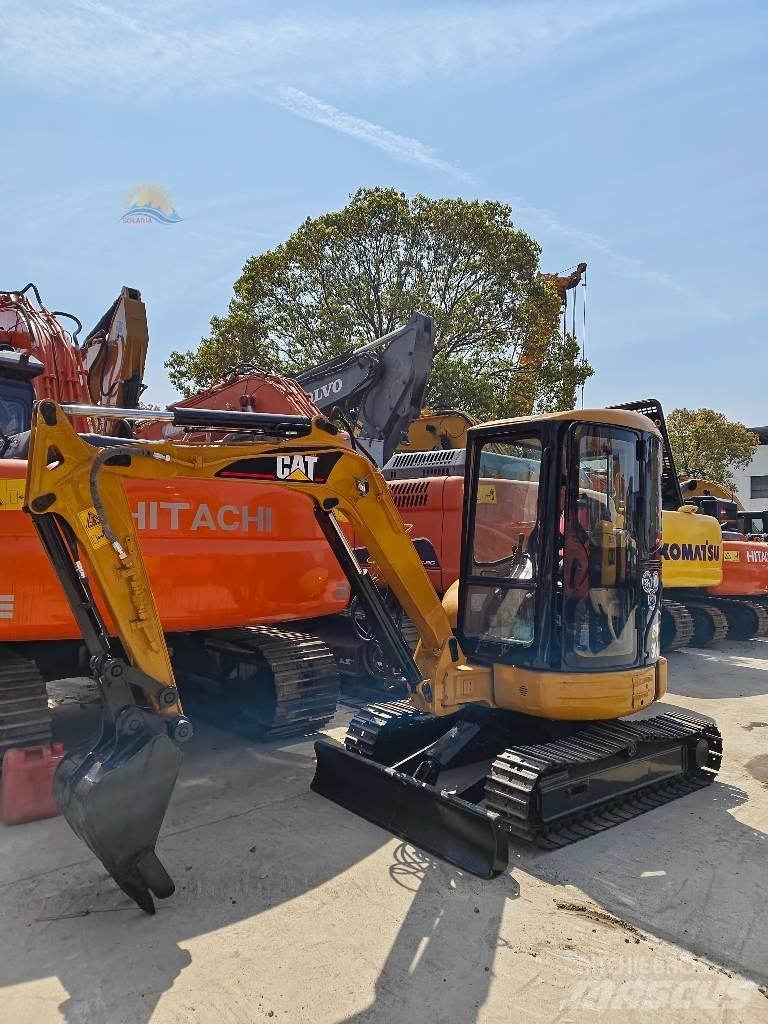 CAT 304CR Mini rýpadla < 7t