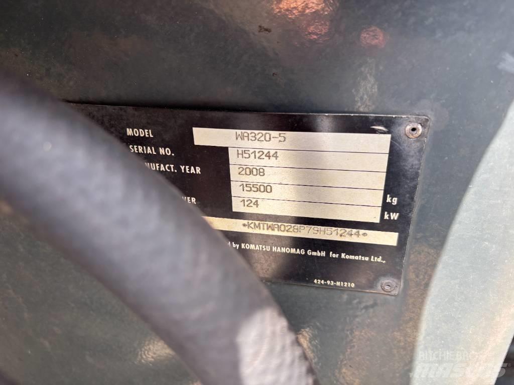 Komatsu WA 320-5 Kolové nakladače