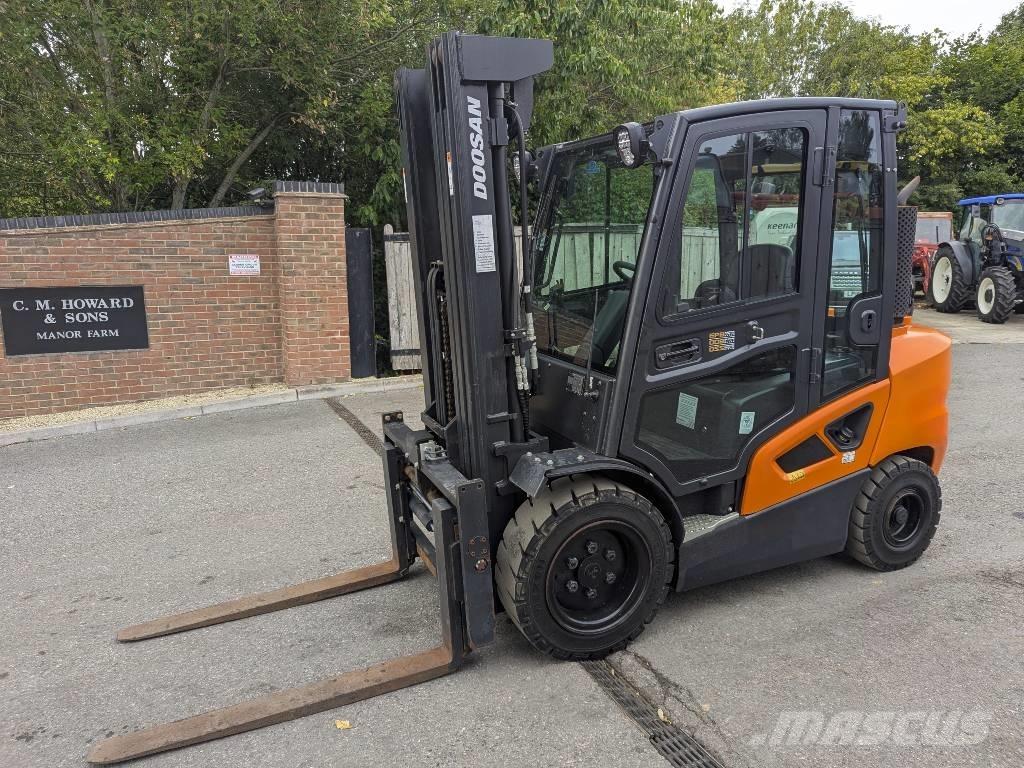 Doosan D 35 C-9 Dieselové vozíky
