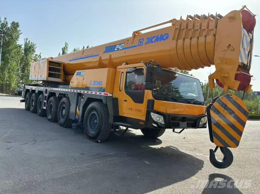 XCMG XCA240 Jeřáby pro těžký terén