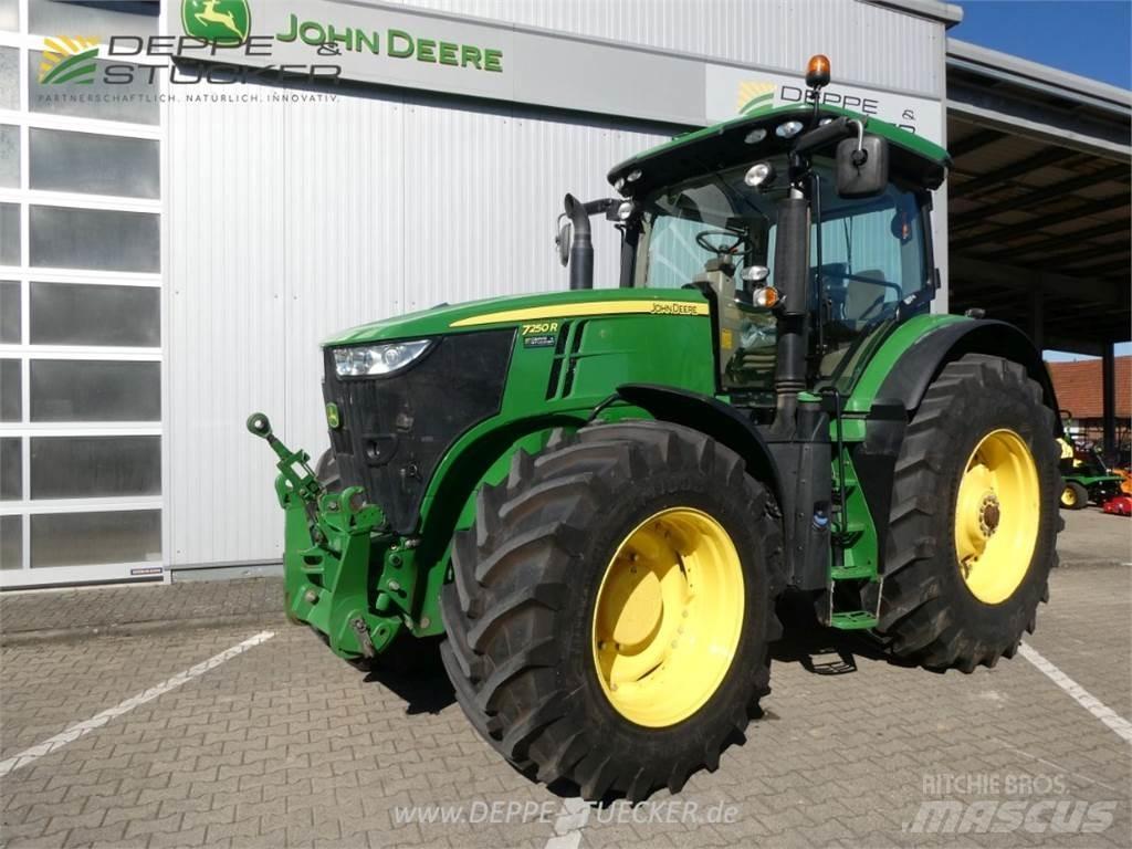 John Deere 7250R Traktory