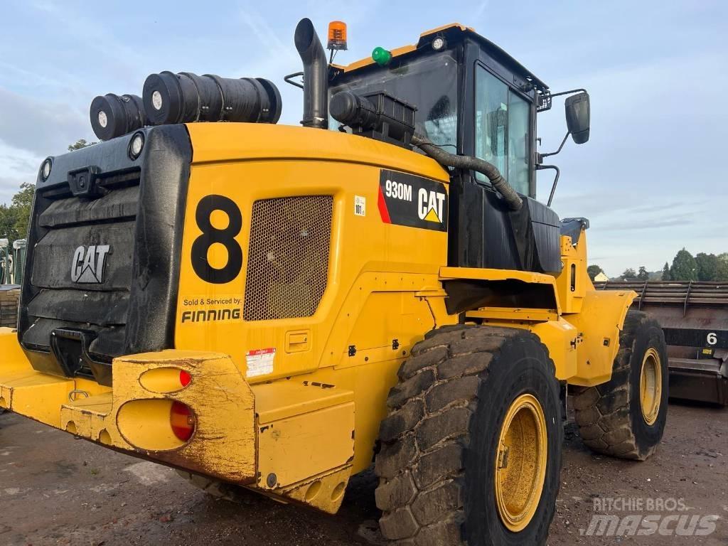 CAT 930 M Kolové nakladače