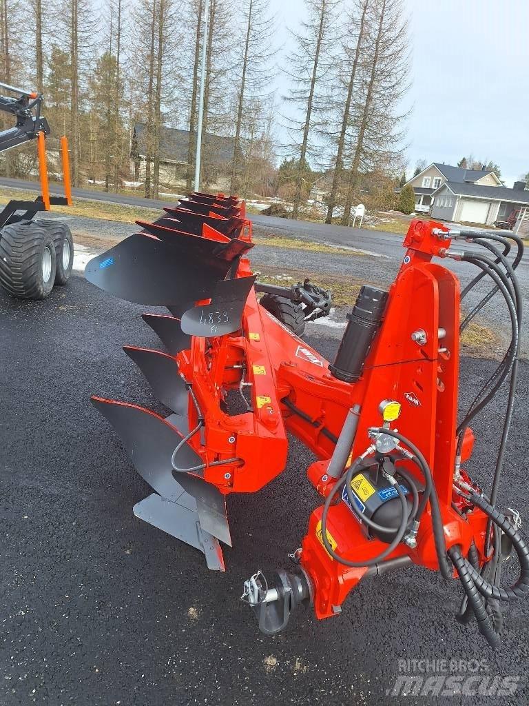 Kuhn Vari-Master 123 Oboustranné pluhy