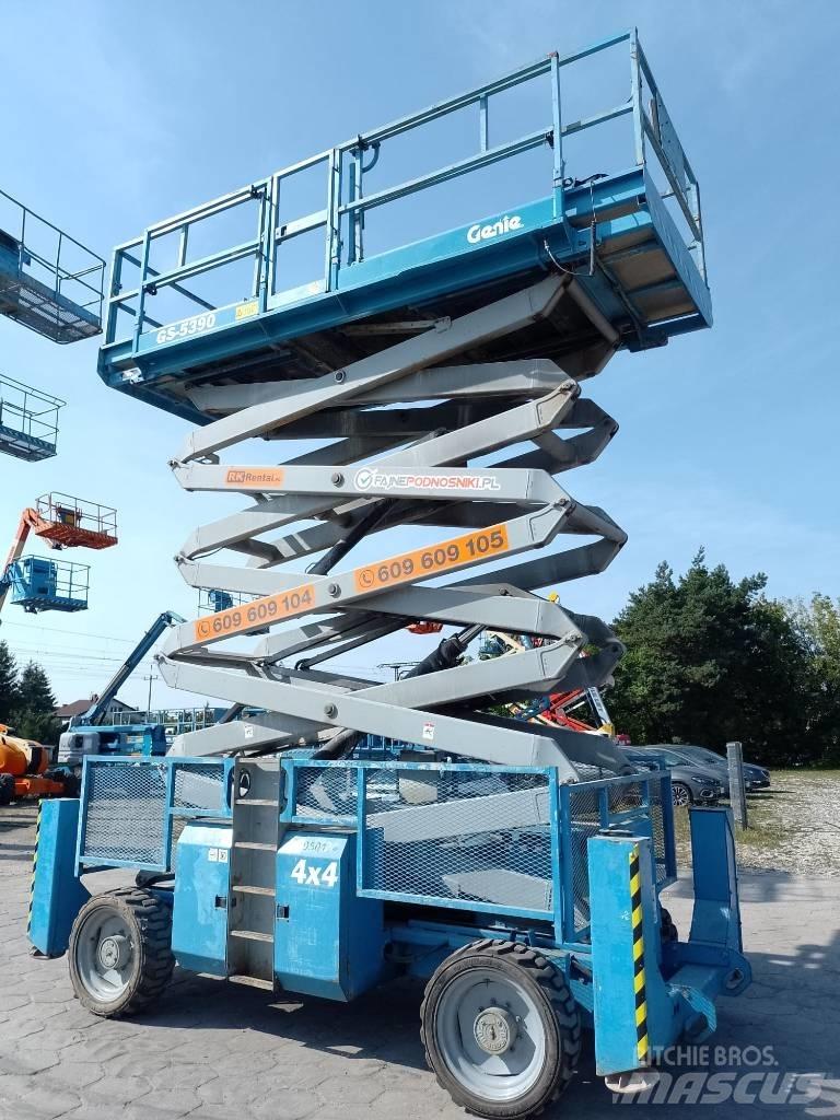 Genie 5390 Nůžková zvedací plošina