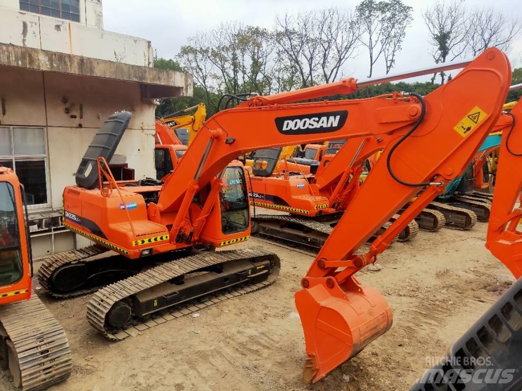 Doosan DH 225 LC-7 Pásová rýpadla