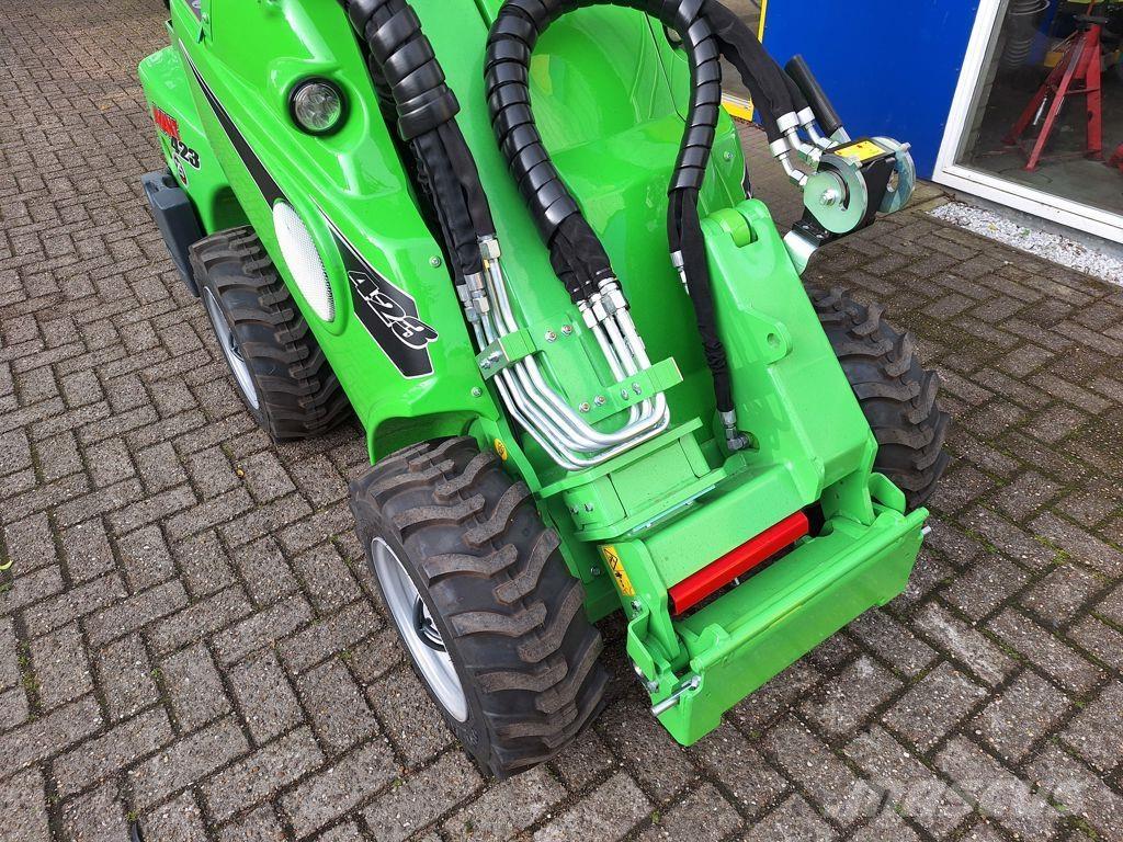 Avant 423 TDL Speciální bagry